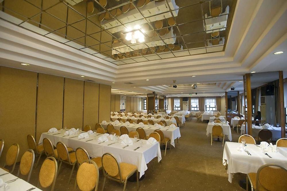Kervansaray Bursa City Hotel Buitenkant foto